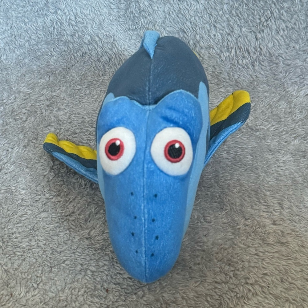 Northwest Dory Plush 9” Blue‎ Fish Finding Dory Disney Pixar Stuffed Animal Toy